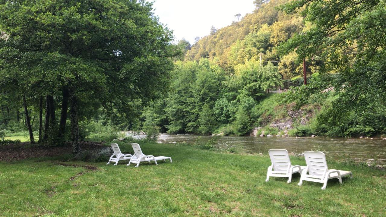 ホテル Relais Des Brison ボーモン エクステリア 写真